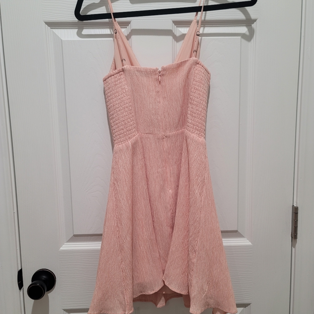 Abercrombie Crinkle Textured Twist-Front Mini Dress NWOT - Picture 4 of 8